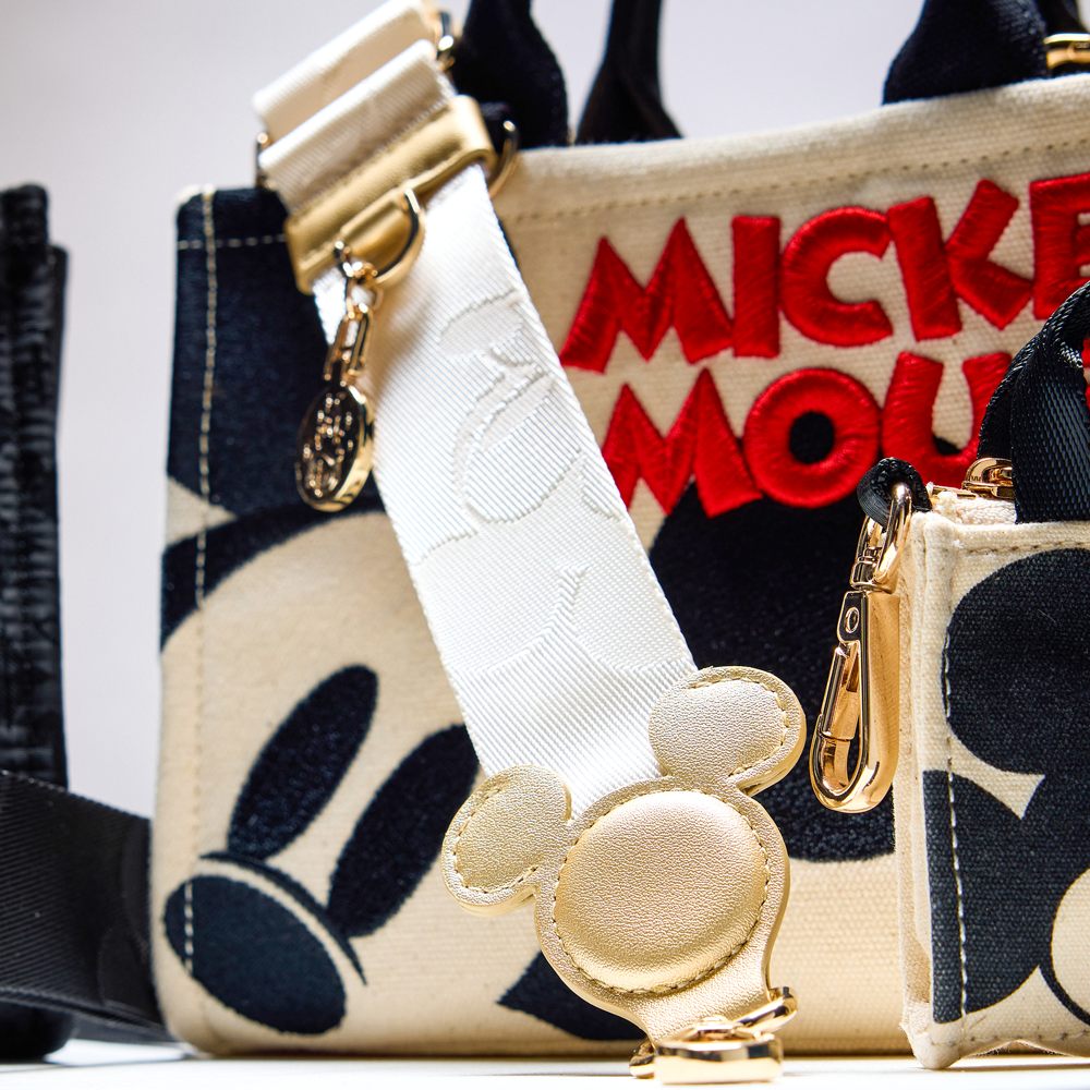 Bandoulière Mickey Mouse ivoire – Once Upon a Bag – Disneyland Paris – photo officielle Disney Store 2