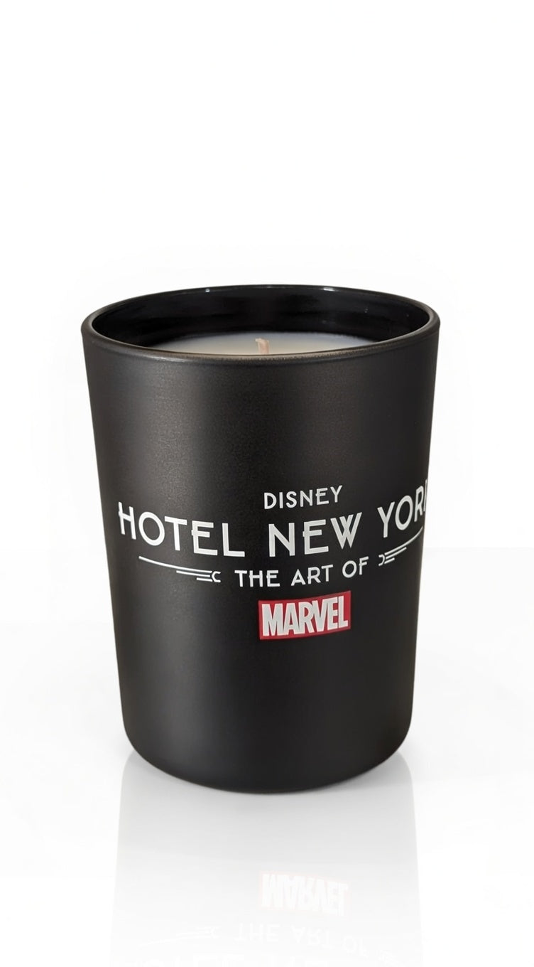 🕯️ Bougie Disney – Hotel New York: The Art of Marvel 🦸‍♂️✨