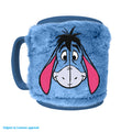 Mug Disney Bourriquet 440 ml avec manchon en peluche – Winnie l’Ourson