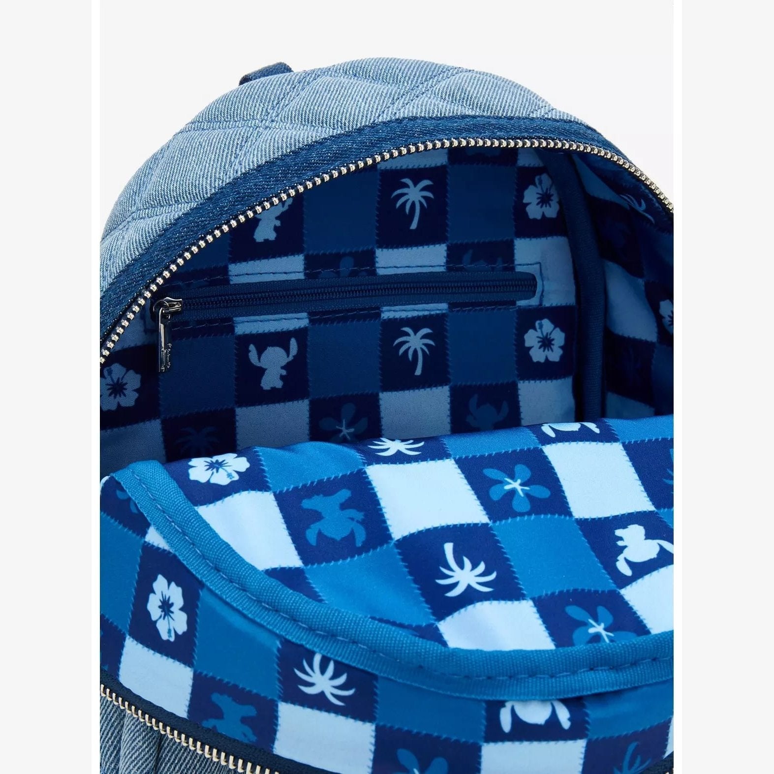 Mini sac à dos Loungefly Stitch Denim Patchwork exclusif