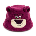 Bob peluche Lotso rose avec visage brodé et oreilles d’ours, vue de face