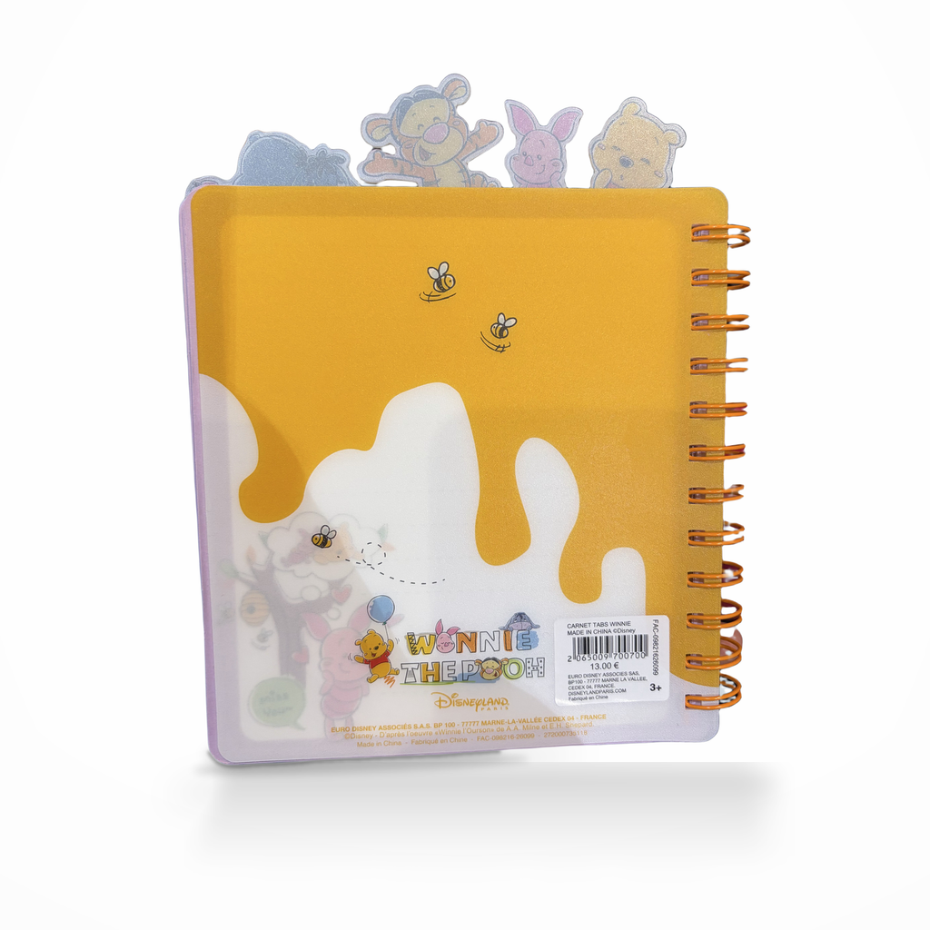 Notizbuch mit Registern mit Winnie Puuh und seinen Freunden, Rückdeckel vor weißem Hintergrund