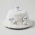 Chapeau pilou Frozen blanc avec trois Snowgies – vue avant studio