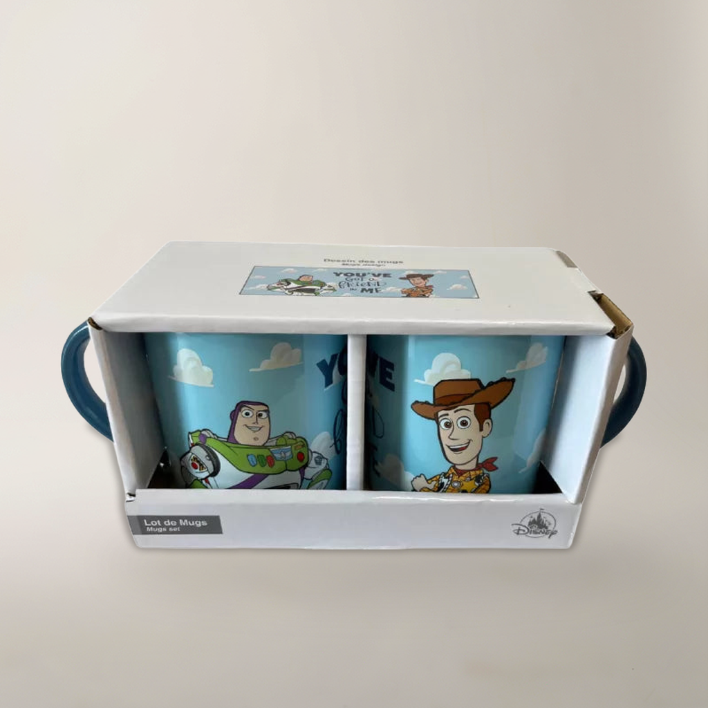 Duo de mugs Buzz et Woody Toy Story – vue trois-quarts en studio