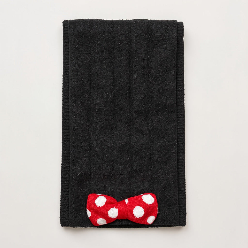 Écharpe Minnie noire avec nœud rouge à pois blancs – Disneyland Paris – vue studio