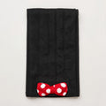 Écharpe Minnie noire avec nœud rouge à pois blancs – Disneyland Paris – vue studio