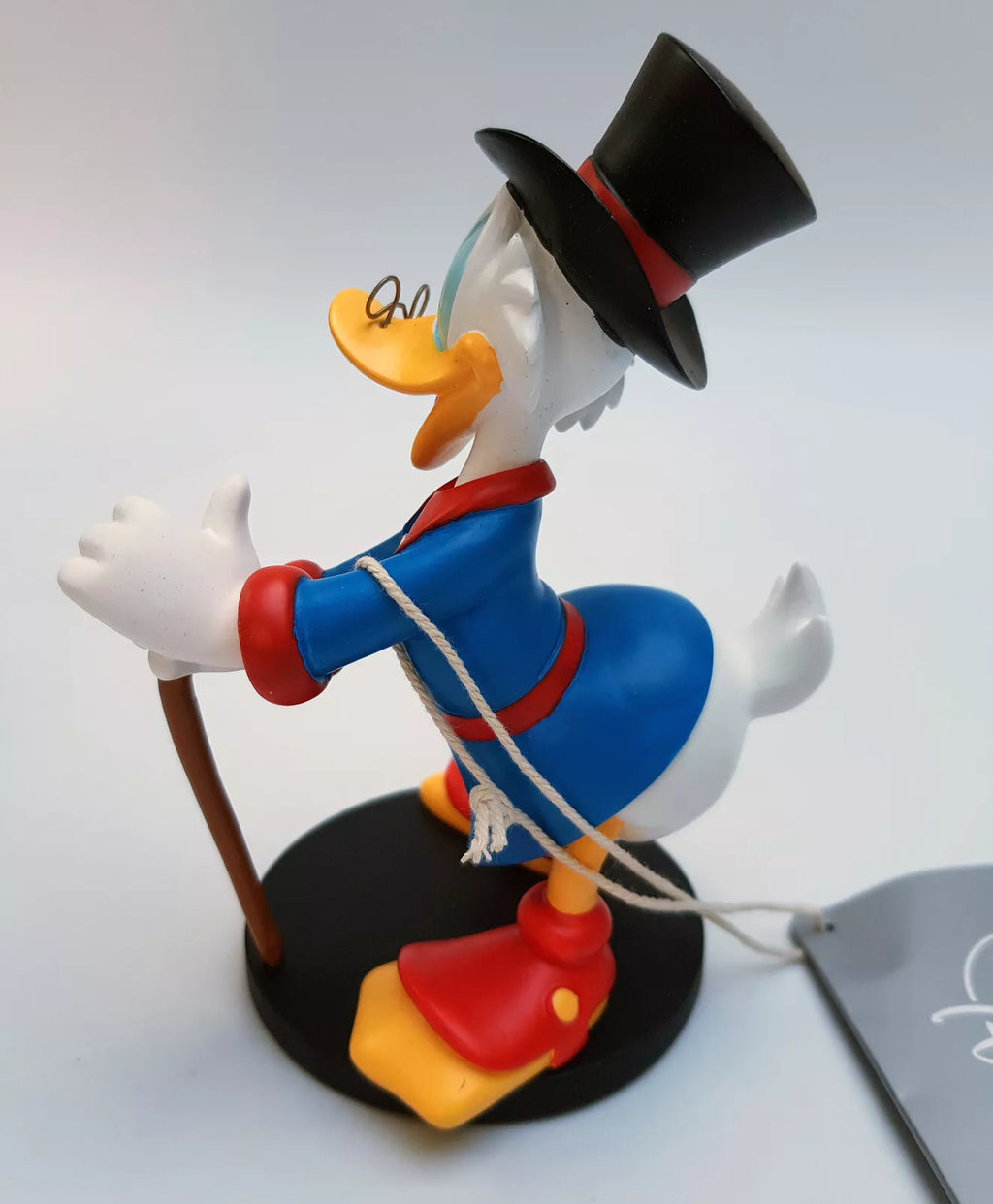 Figurine Picsou Disneyland Paris vue de profil gauche