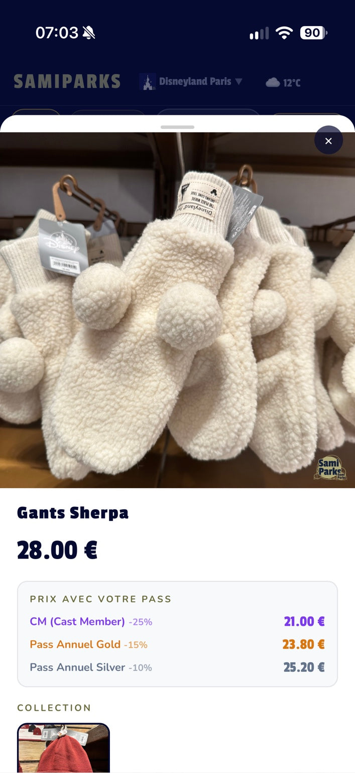 Gants sherpa écrus – Disneyland Paris – photo boutique avec prix 28 euros