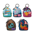 Porte-clés mini-sac Loungefly surprise – Série Attractions