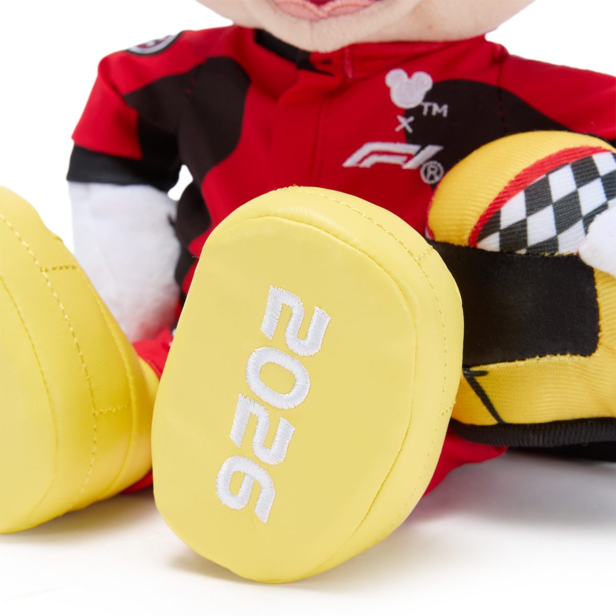 Mickey pilote Formula 1 – détail semelle 2026 – référence Disney Store