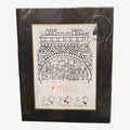 Lithographie Once Upon Magic Les Aristochats avec Tour Eiffel et chatons, cadre noir et liseré doré, style élégant.