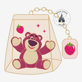 Pin Tea Bag Lotso pailleté avec breloque fraise