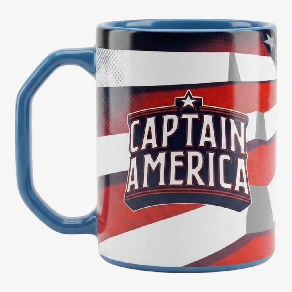 Mug en céramique Once Upon Magic Captain America avec motif drapeau américain rouge, blanc et bleu et logo Marvel.