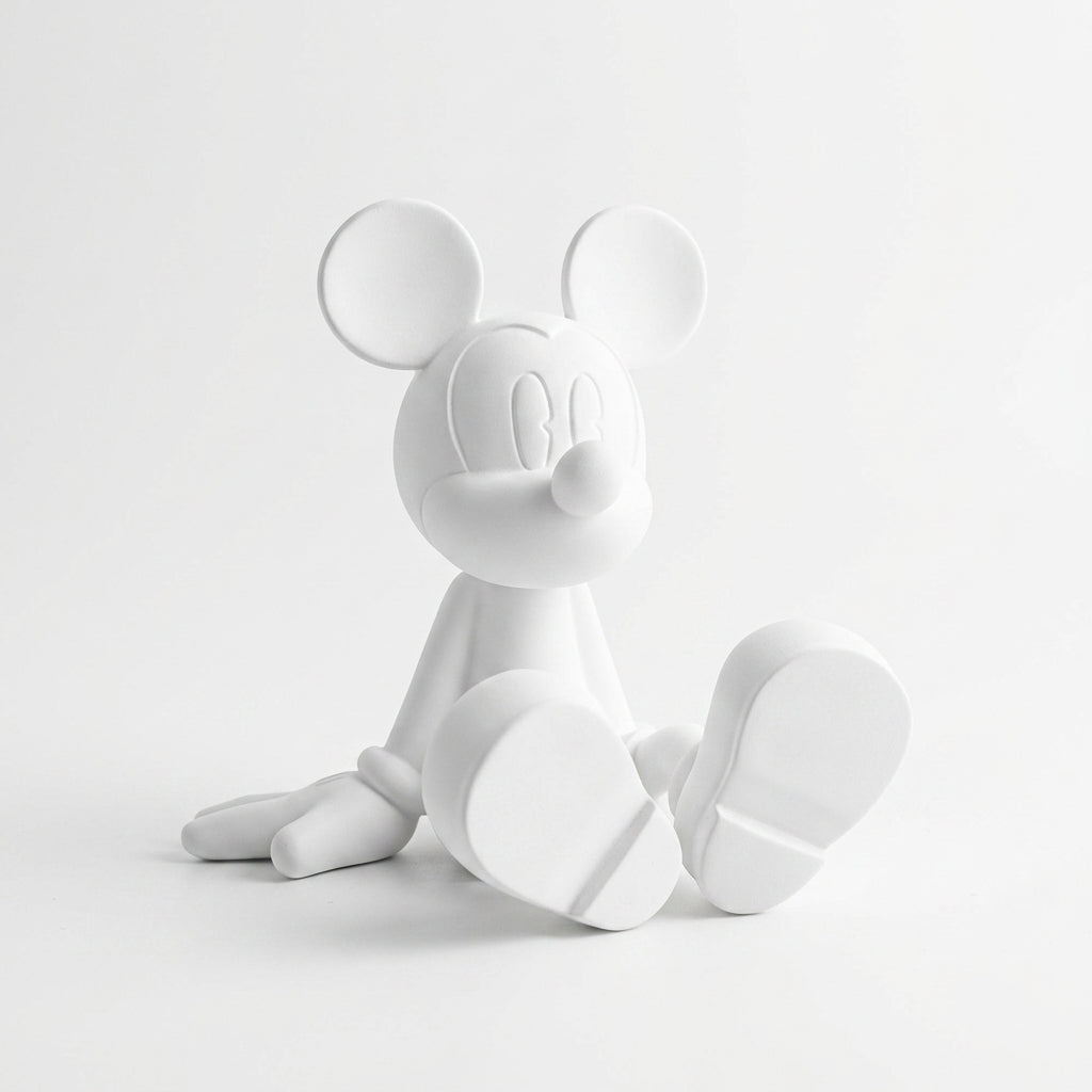 Figurine Mickey Assis - Leblon Delienne | Disneyland Paris
