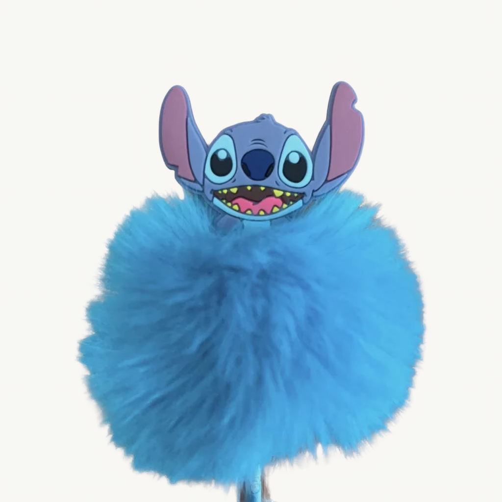 Stylo pompon Stitch – Disneyland Paris – photo studio – vue 3