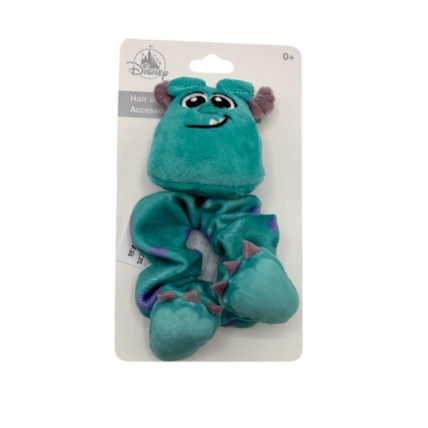 Chouchou peluche Sulli Monstres et Cie sur son emballage – Disneyland Paris